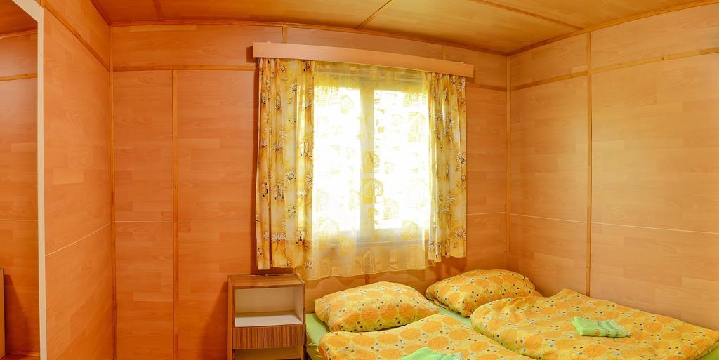 Camp Vary - Vitkova Hora - Veitsberg Карлові Вари Номер фото